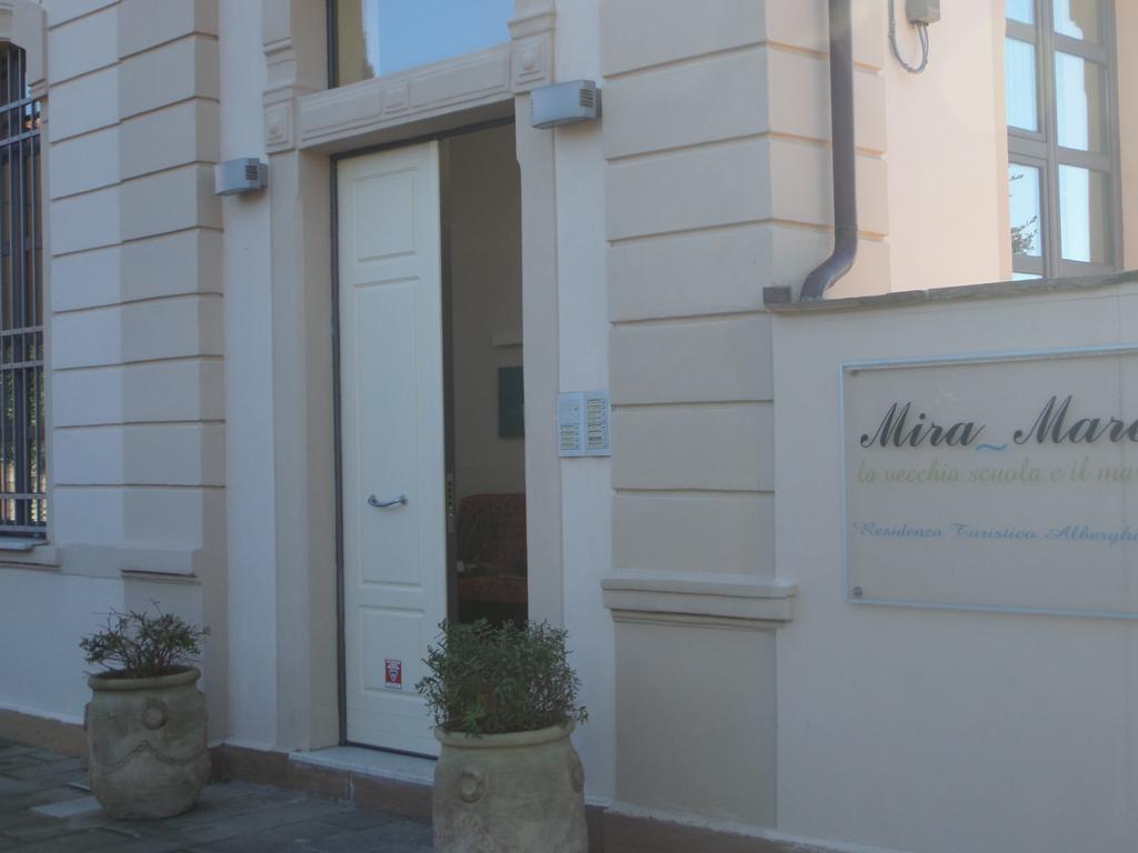 Miramare Apartments&Suites ラ・スペツィア エクステリア 写真